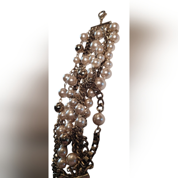 Stella & Dot Lucia Pearl Bracelet - Picture 8 of 16